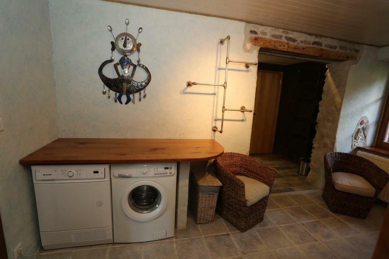 Gite Le Vieux Ruisseau Sauna Et Massages Лапутроа Екстериор снимка