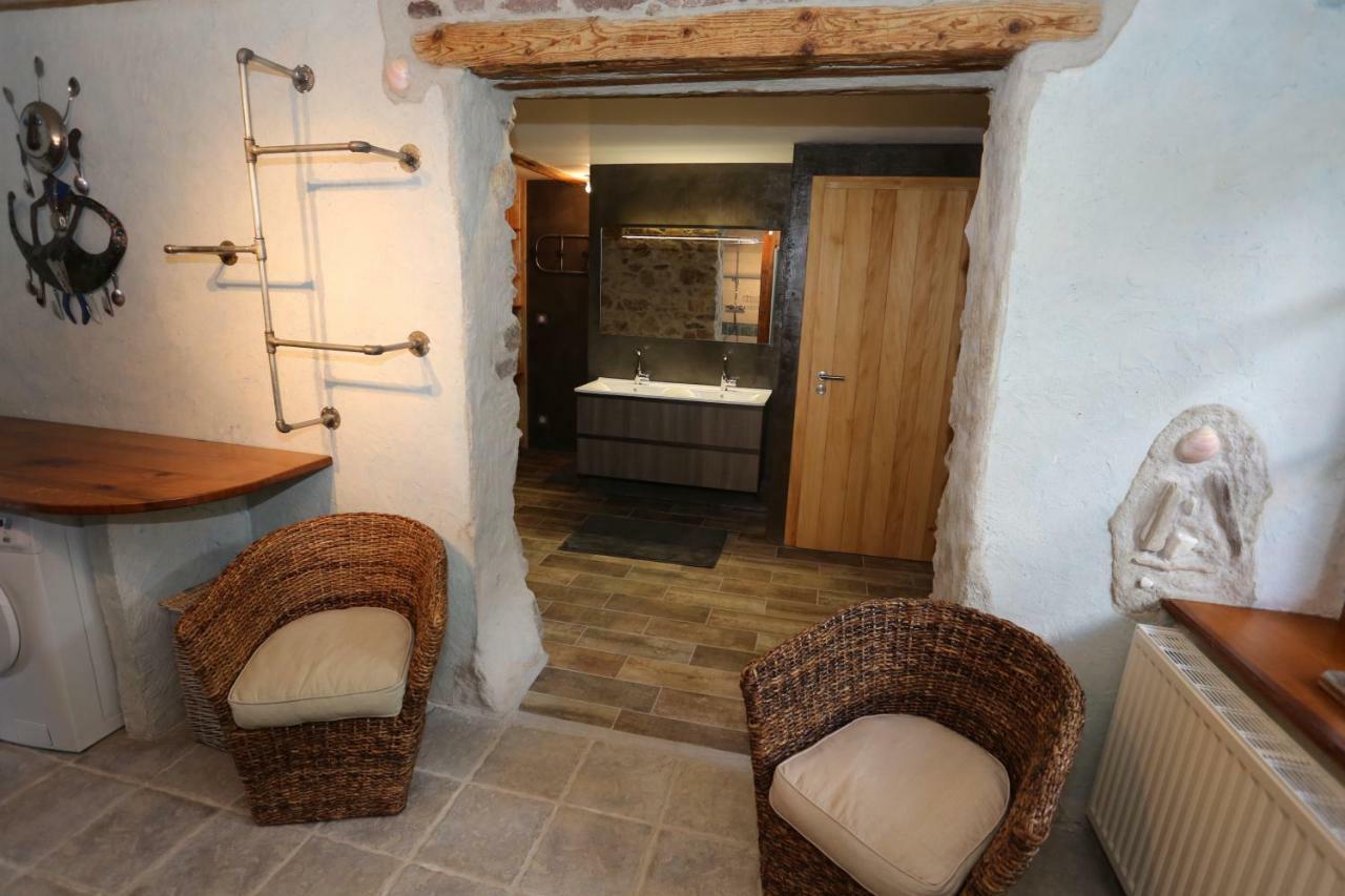 Gite Le Vieux Ruisseau Sauna Et Massages Лапутроа Екстериор снимка
