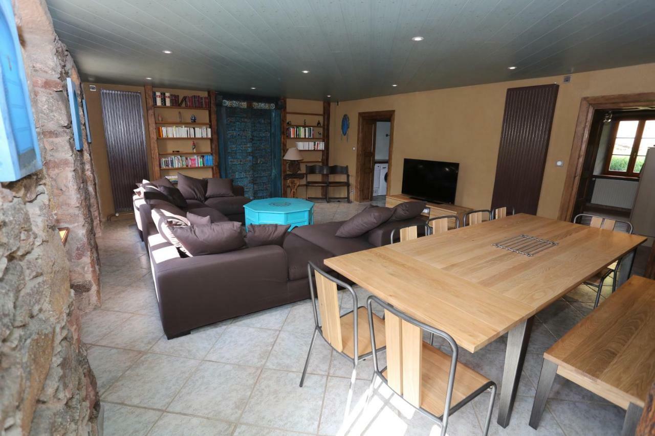 Gite Le Vieux Ruisseau Sauna Et Massages Лапутроа Екстериор снимка